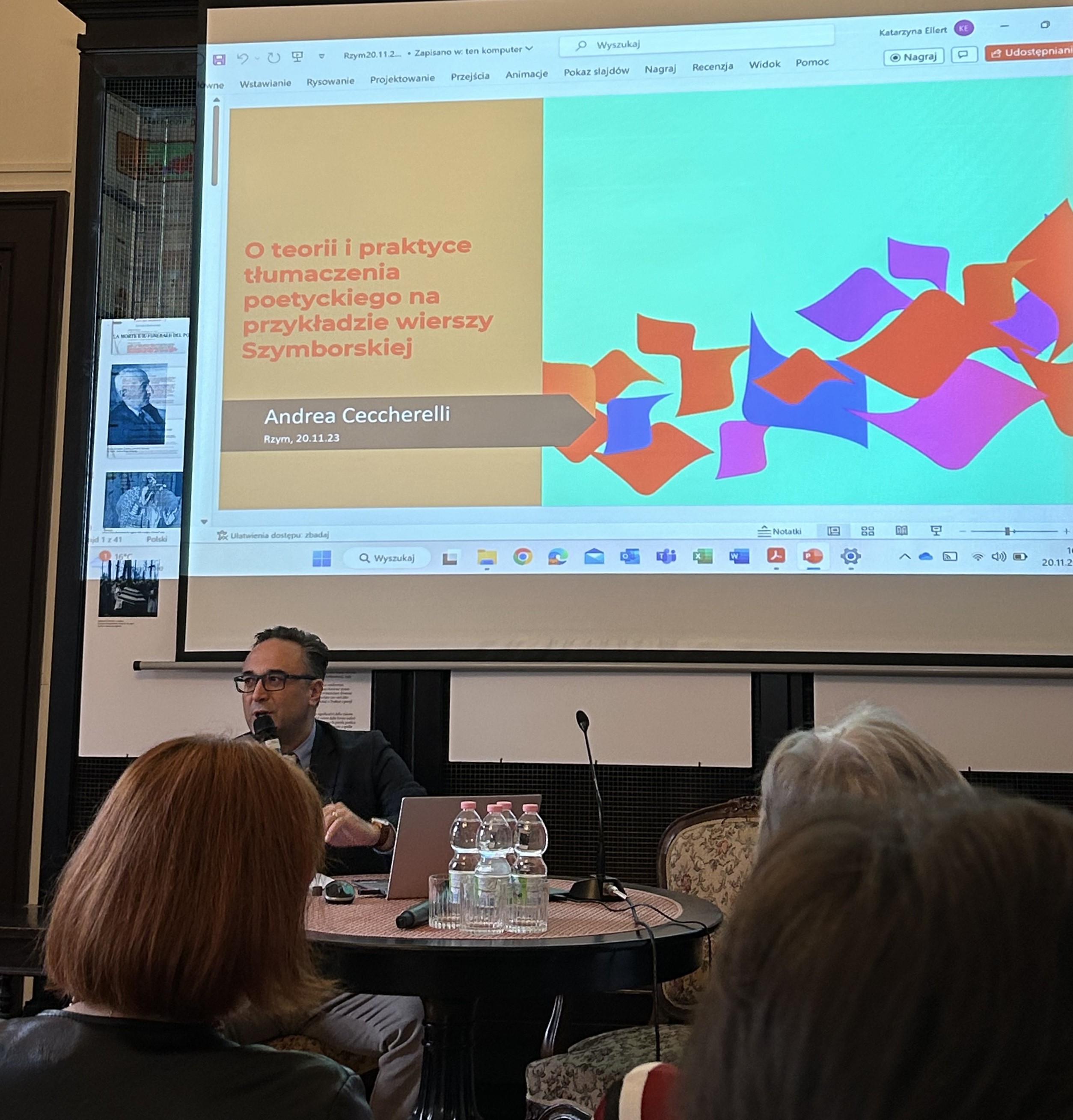 Prof. Andrea Ceccherelli prowadzi warsztaty o przekładach